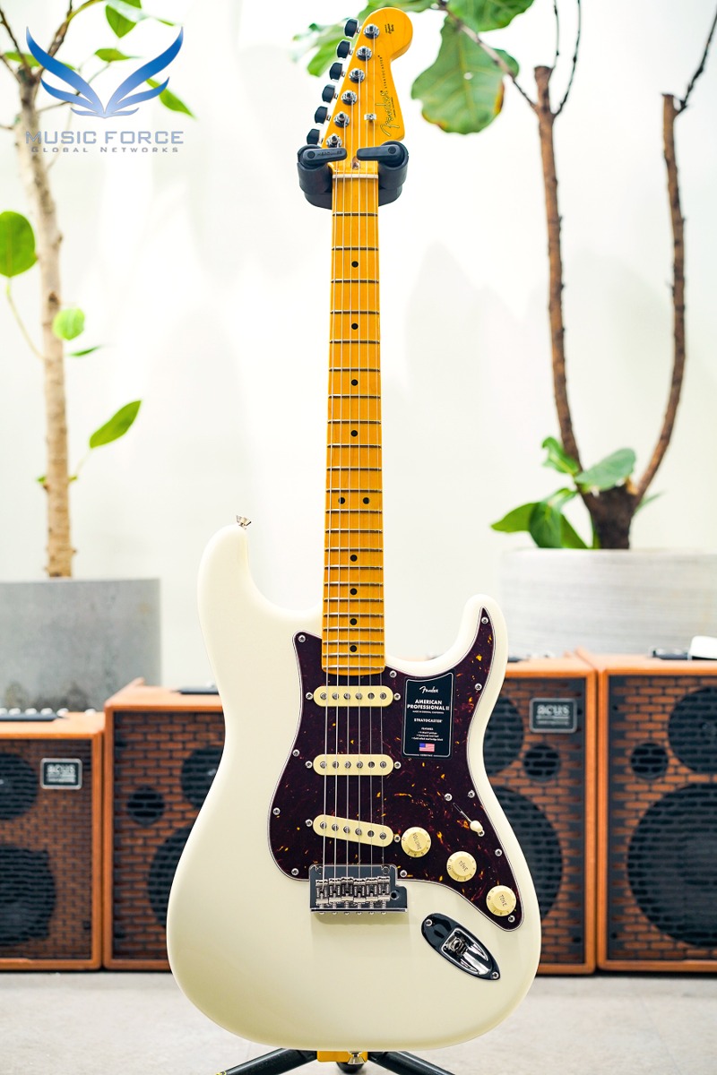 Fender USA American Professional II Stratocaster SSS-Olympic White w/Maple FB (신품) 펜더 아메리칸 프로페셔널 II 스트라토캐스터 - US23116719