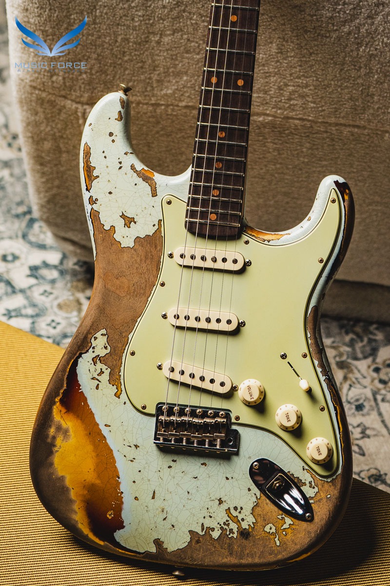 [2024 새봄맞이세일! (~5/31까지)] Fender Custom Shop Limited Edition 1959 Strat Super Heavy Relic-Aged Sonic Blue over Chocolate 3 Tone Sunburst (2023년산/신품) - CZ571895