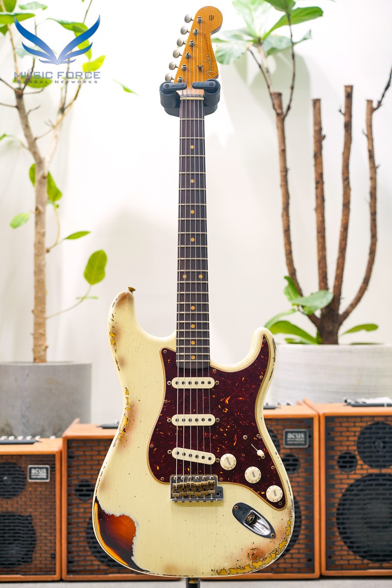 [2024 Summer Sale! (~7/31까지)] Fender Custom Shop Limited Edition 1961 Strat Heavy Relic-Aged Vintage White over 3 Tone Sunburst w/Roasted Maple Neck &amp; Tortoise Pickguard (2022년산/신품) - CZ557310